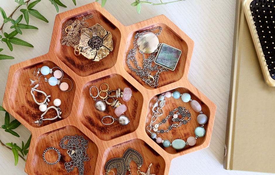 Jewelry organizer for Mother’s Day 2021